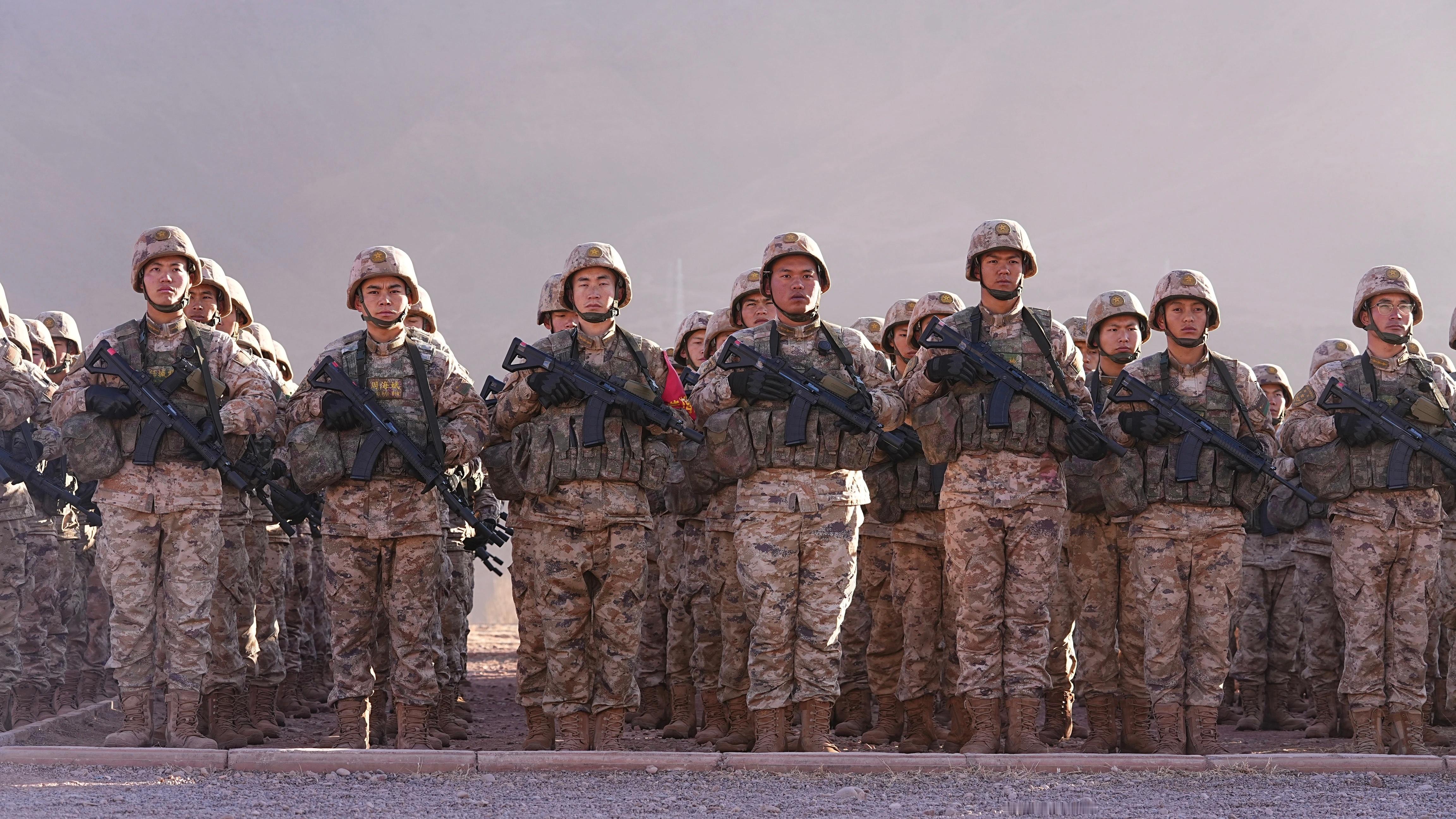 77集团军某旅战术训练，P2，P3的瞄具认真的吗（西南雄狮号）烽火问鼎计划