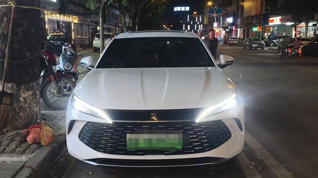 9万多买了一辆比亚迪秦L开了3个月，有一肚子话要说。比亚迪秦L这款车型不到10万元的价格就能拥有B级