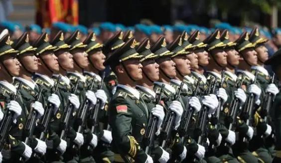 中国军方宣布，将于11月17日至19日在靠近日本鹿儿岛的黄海敏感海域举行实弹军事