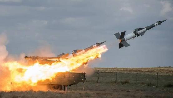 现代化战争有多烧钱？如果明天真的打仗了，中国14亿人，一人掏出1000块，这波“