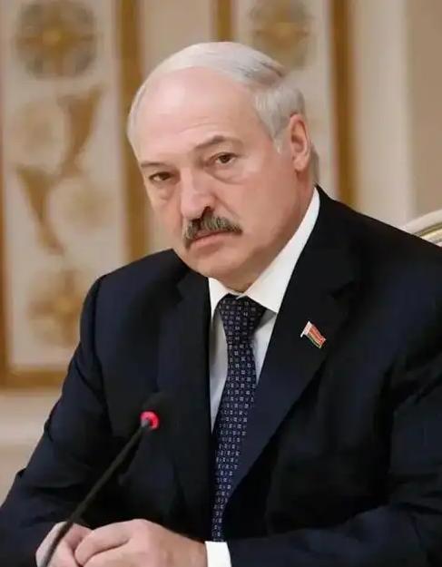 不敢相信！卢卡申科跳船了卢卡申科抢先宣布会加入特朗普主导的和平委员会，连自