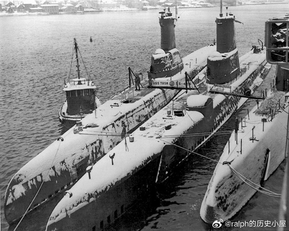 1960年美国海军SS-426USSTusk“长牙”号、SS-340US