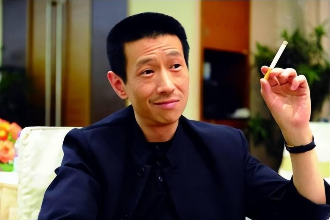 蔡铭超：以2.7亿拍下国宝却拒付款，一场对抗历史不公的无声博弈