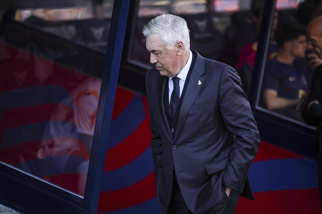 太多了，萨基、卡佩罗、安切洛蒂、瓜迪奥拉、弗格森、博斯克、里皮、齐达内、穆里尼奥