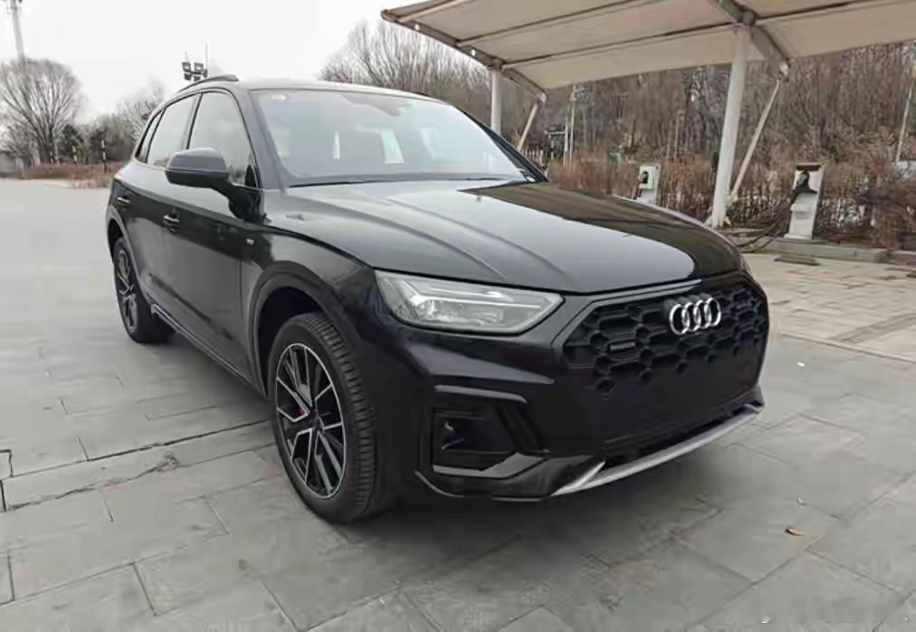 新款奥迪Q5L上市老款就跌至24.28万起，不过也是入手上代Q5L好时机了，新款
