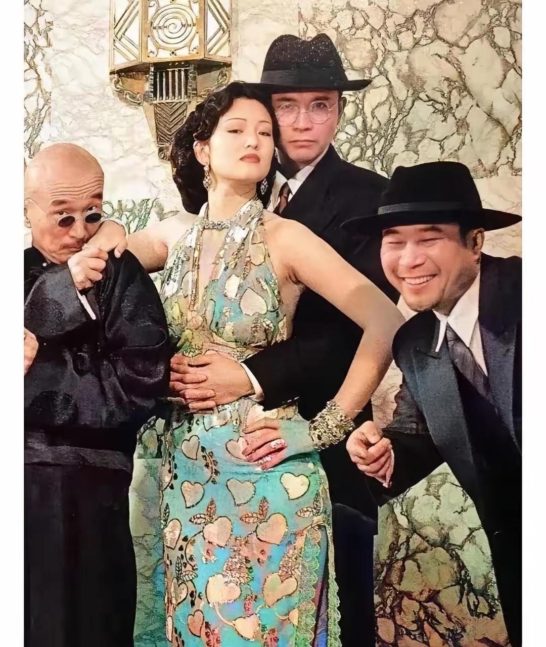 电影《摇呀摇，摇到外婆桥》，李保田，巩俐，孙淳，李雪健。都是老戏骨[赞]