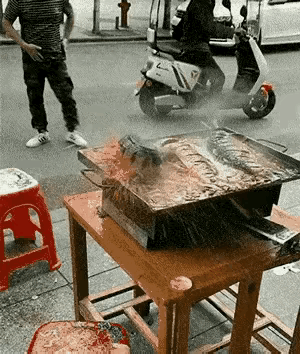 老天呐，这也太残忍了吧？怎么下得去口！[捂脸哭][捂脸哭][捂脸哭]