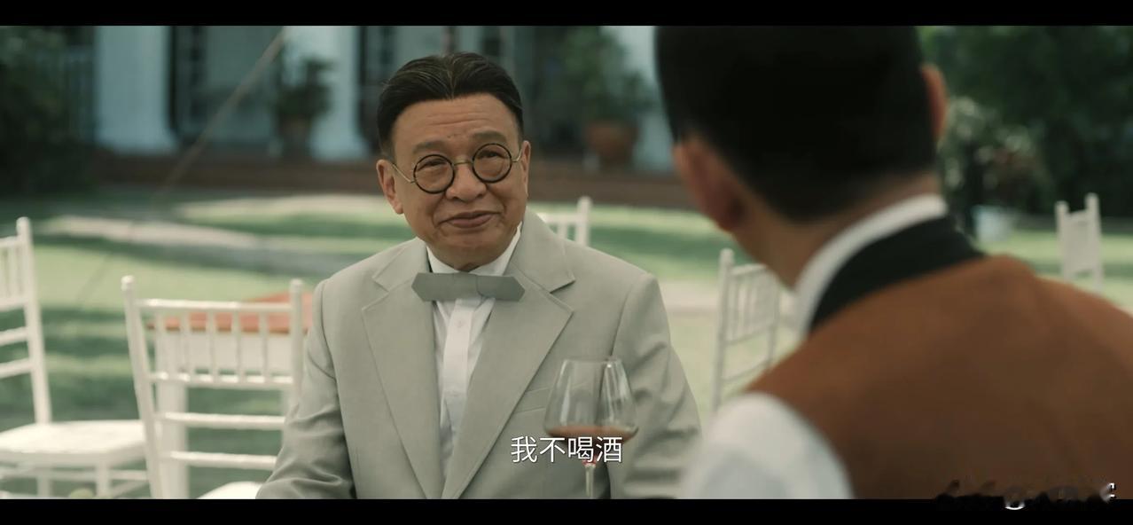 《狮城山海》六六下线，大鹏造反。刺杀程恢的杀手被警局带走，程恢为查到幕后黑手，