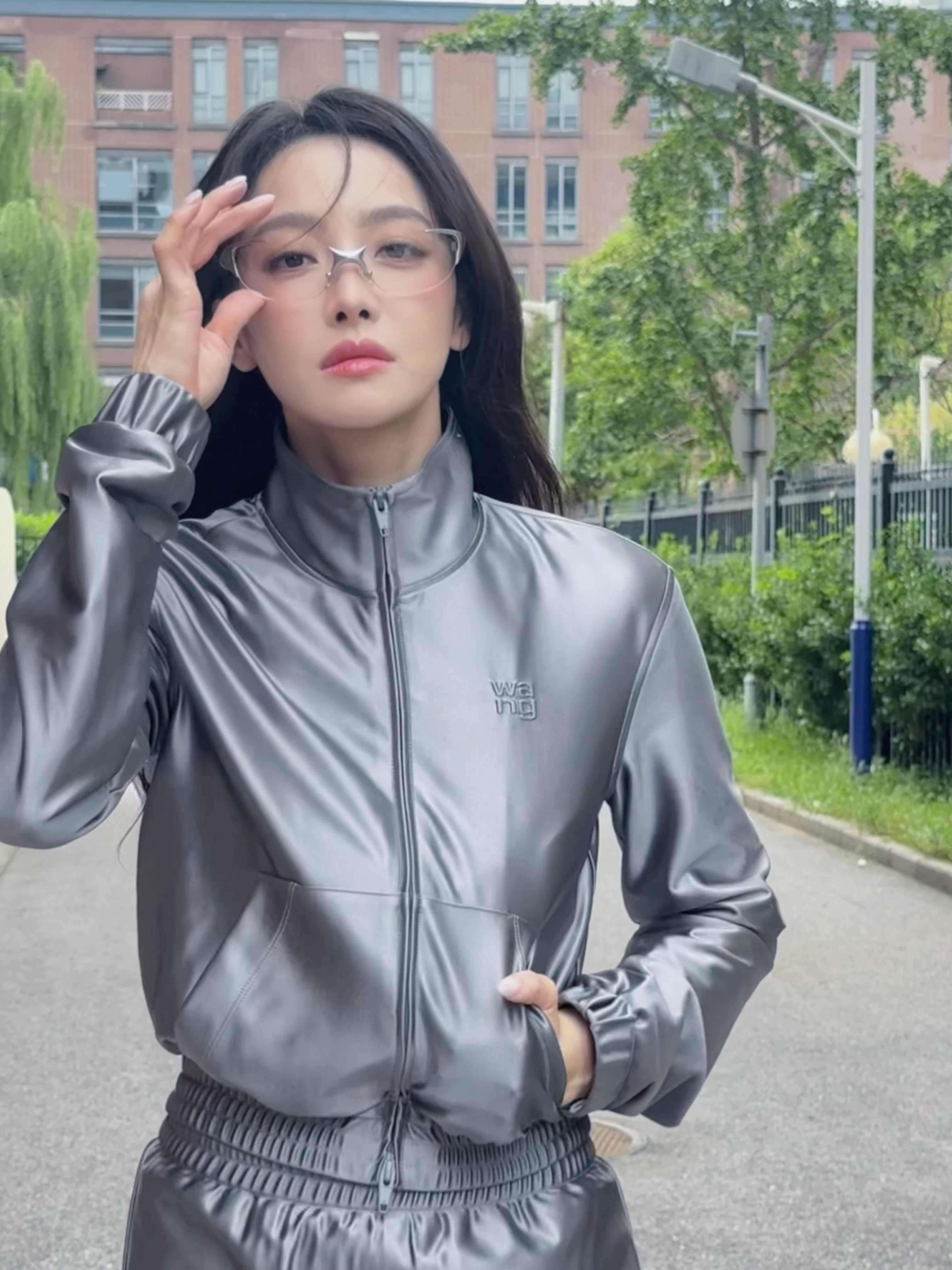 宋茜一组live掉落🫰🏻VICTORIA动静皆宜，自带出片bu