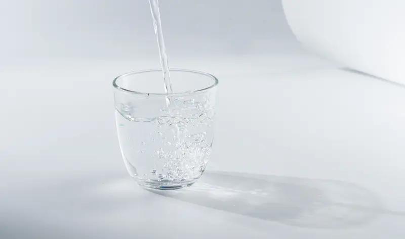 看过曾和祖视频，发现发生事情的地点肯定不可能是两人的家中，毕竟谁的家里也不会随意