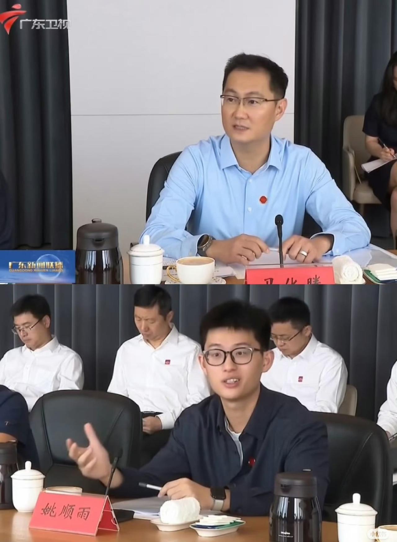 54岁的马化腾看着还是好年轻的样子，无白发、不发福，看着和当年Q币时代一模一样。