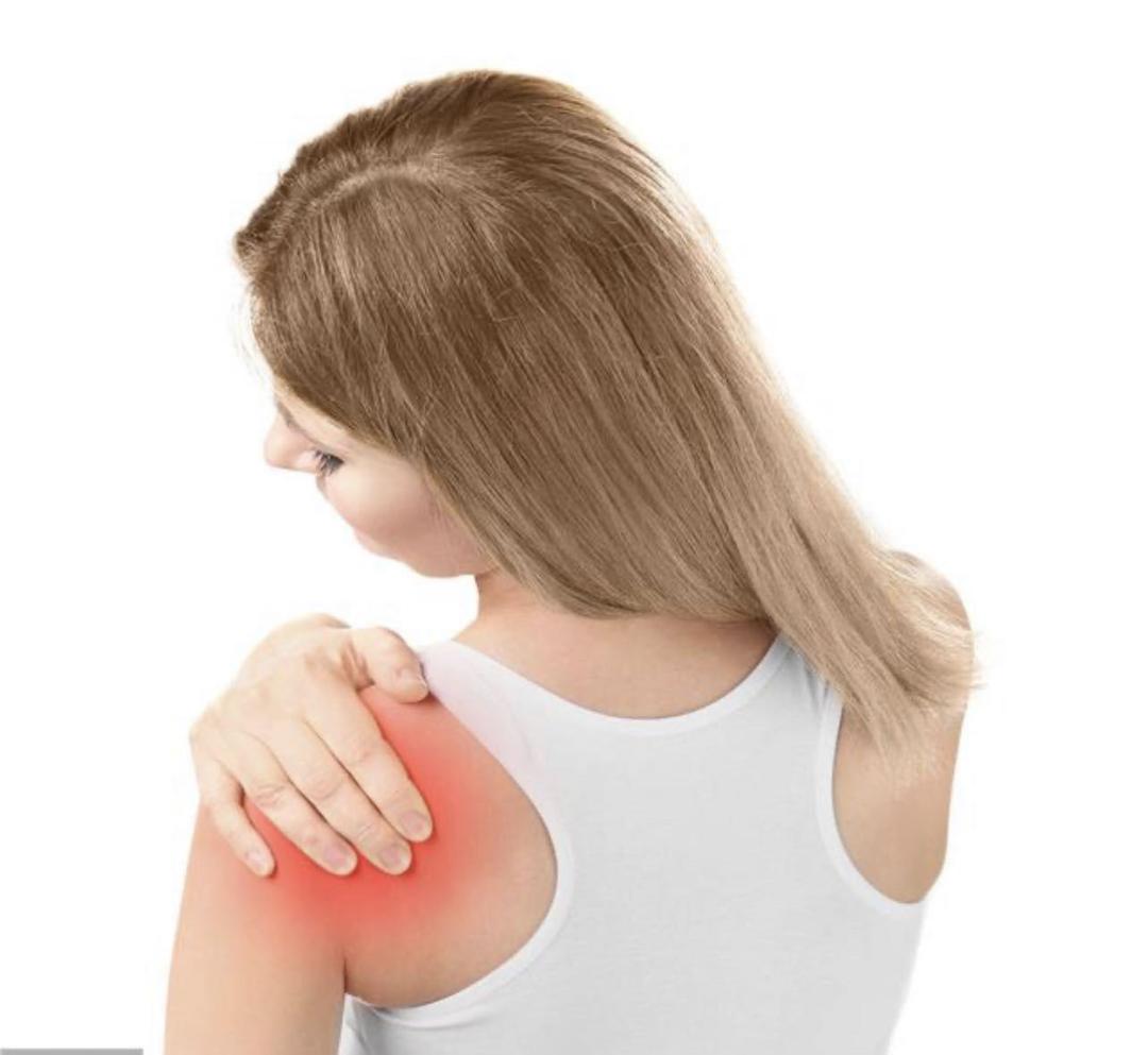 别让肩周炎“冻”住肩膀!4个居家动作帮你慢慢拉开粘连👐有没有发现自己一到降温