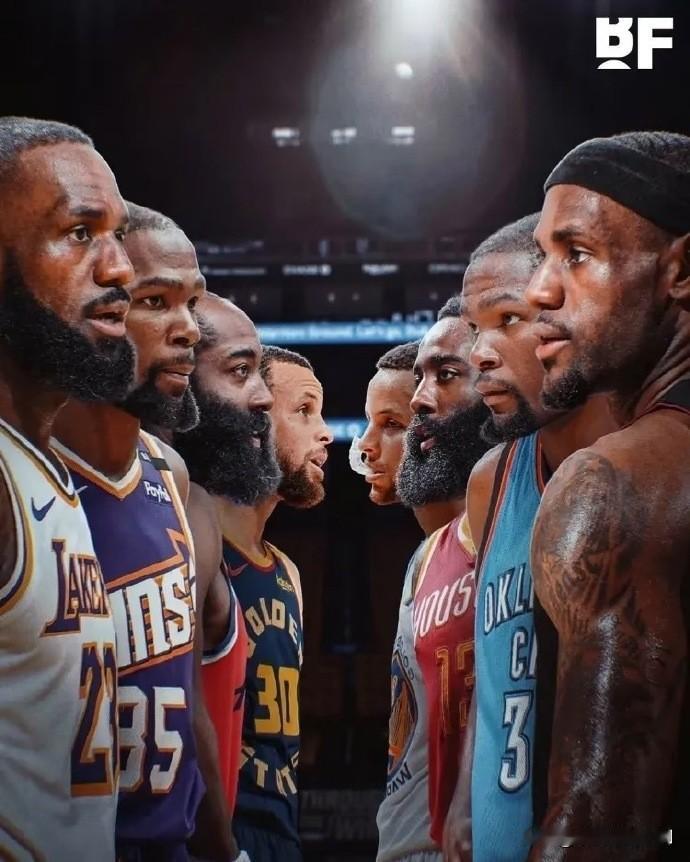 现役超巨NBA生涯最强3个赛季场均得分大比拼:1、哈登:3届得分王18-1