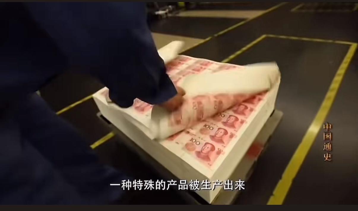 截止到2025年10月底美国M2的货币发行量大约22.3万亿美元，欧元区的2