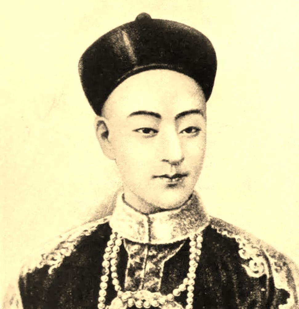 1899年的一天，被囚禁在瀛台的光绪，被冲进来的宗室溥儁打了一巴掌。溥儁为何胆子