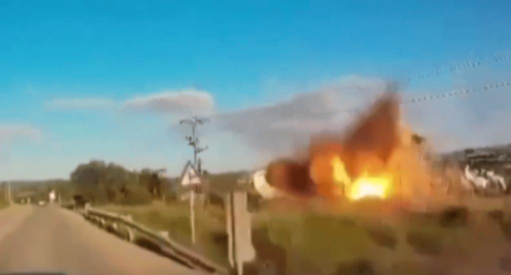 以色列大型地面卫星通信系统被导弹准确命中，这应该是贝特谢梅什的卫通系统，负责以军