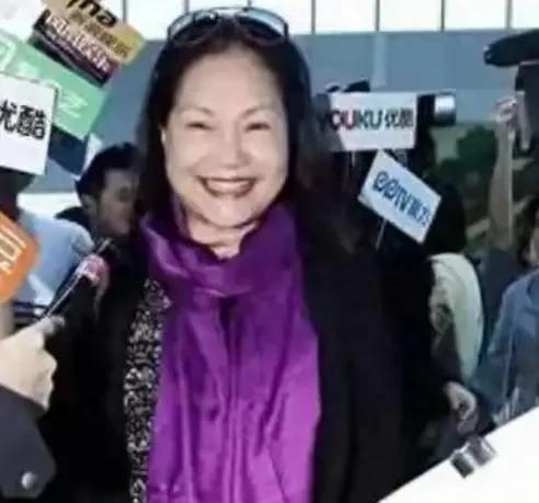 你们发现了吗？不是马筱梅不让S妈看孩子，S妈混淆视听，对媒体说汪小菲夫妇不让见孩