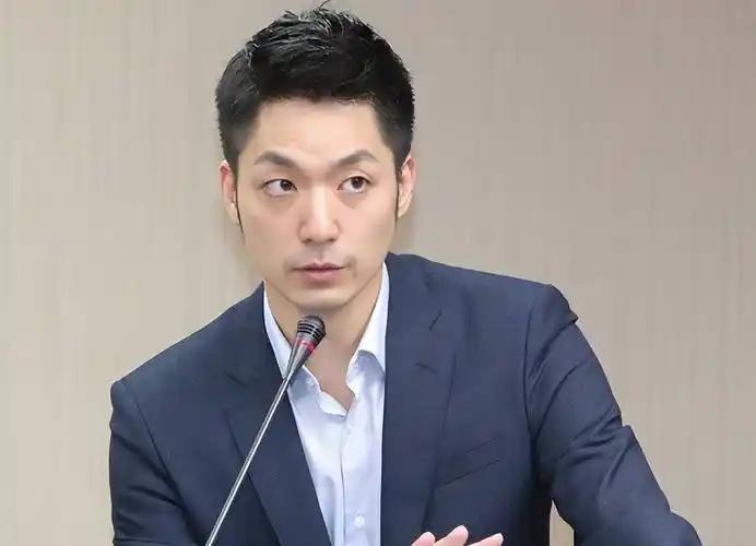 就在刚刚，台北市长蒋万安发布声明，3月22日，针对赖清德宣布重启核三厂引