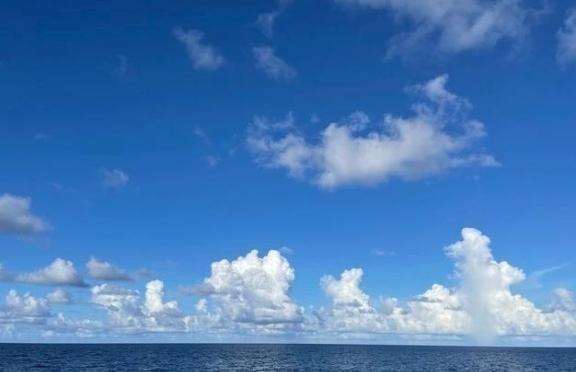 中国在解放台湾的战争中，美国一定会插手，而中国的这场收复台湾的战争中，不