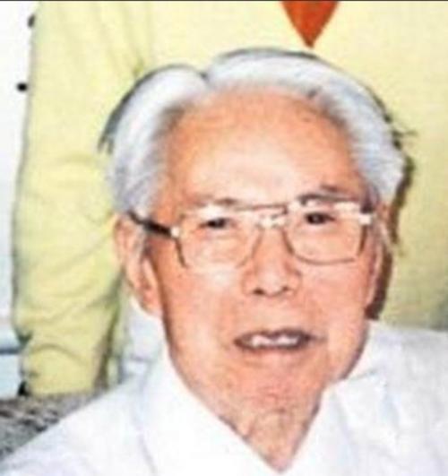 1992年，长期旅居美国的特务头子毛森，在生命垂危之时，向他的儿子吐露了心声：渴