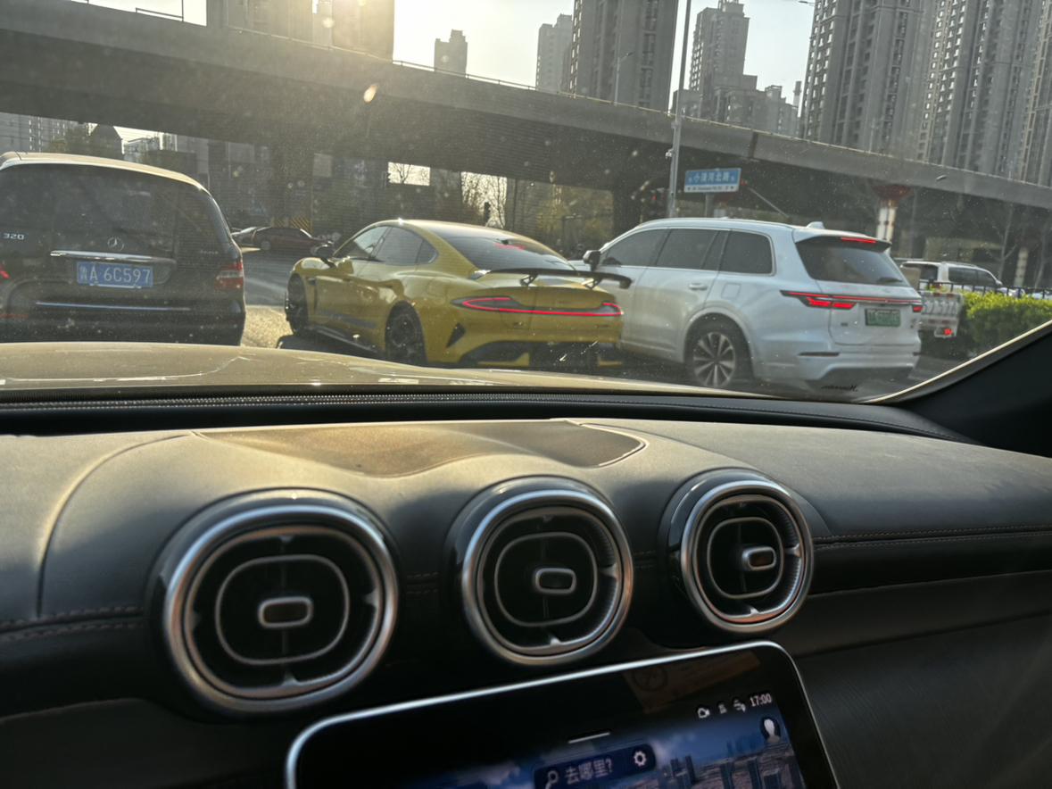 GLC和su7ultra该怎么选？