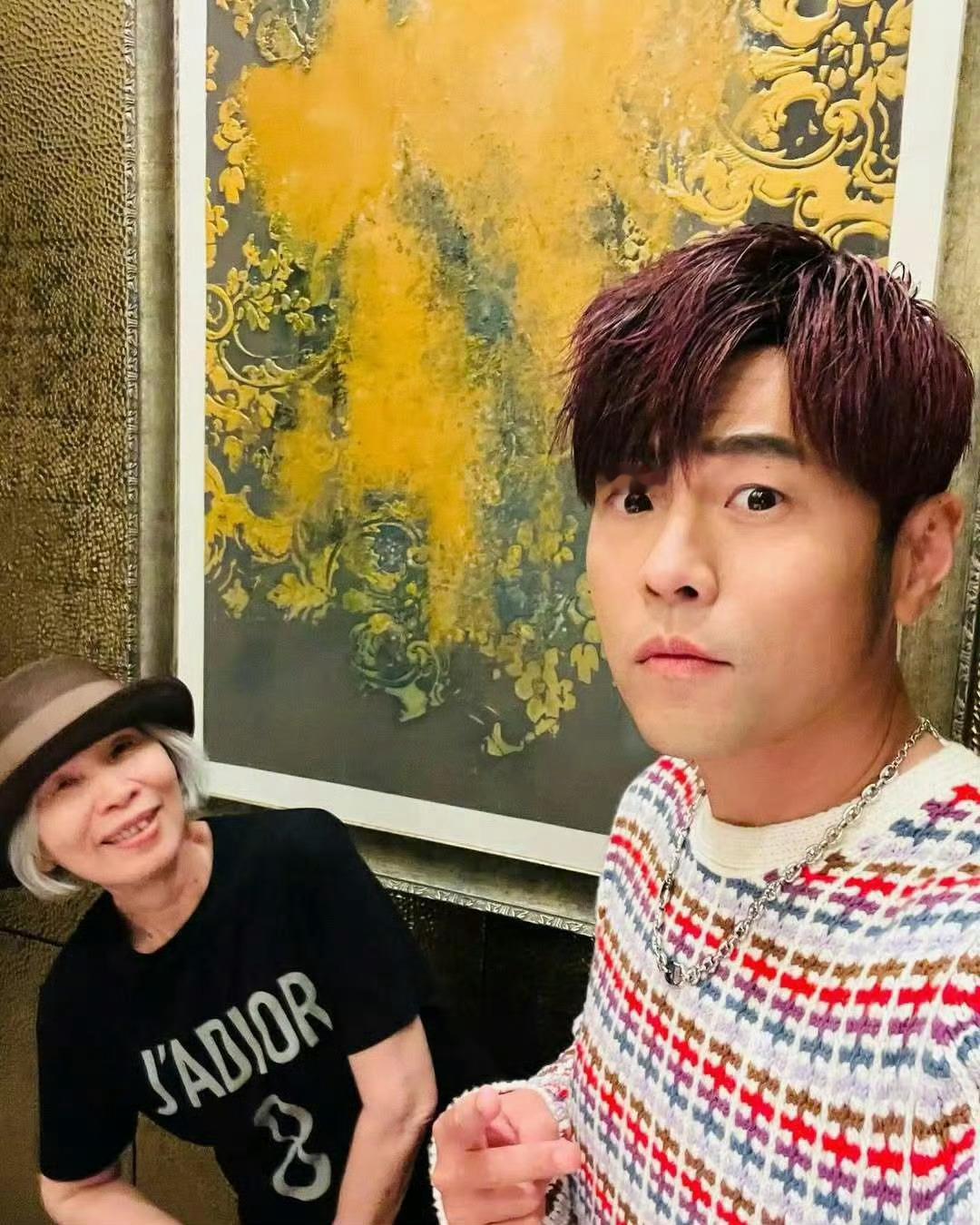在妈妈面前永远是长不大的孩子