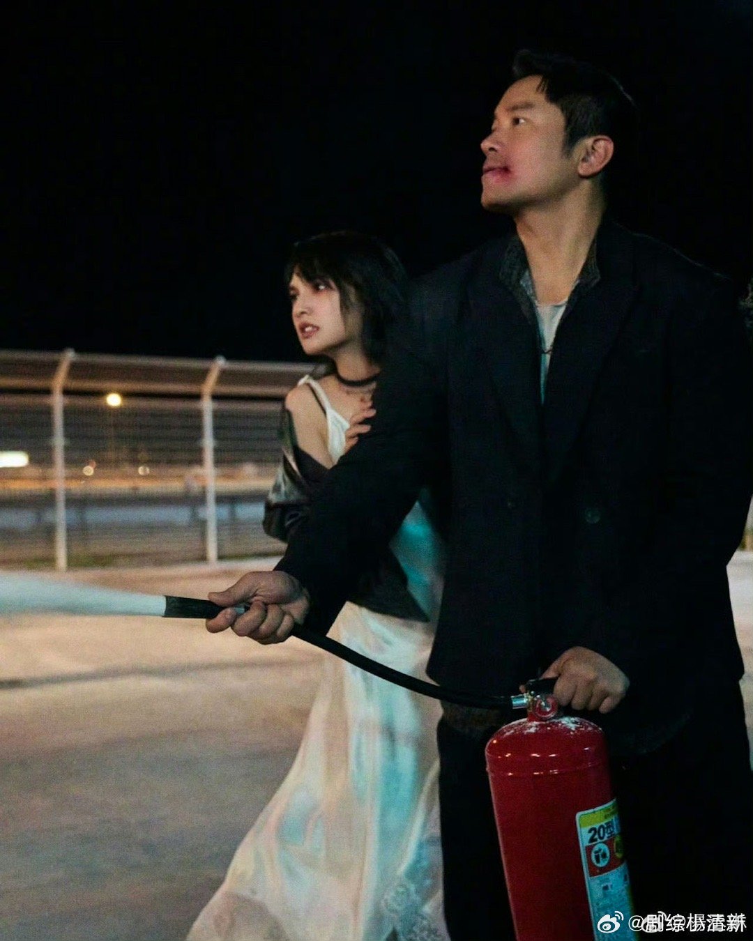 回忆杀是被杨丞琳玩明白了杨丞琳的回忆杀，是有温度的。她没有消费过去，而是让蒋小