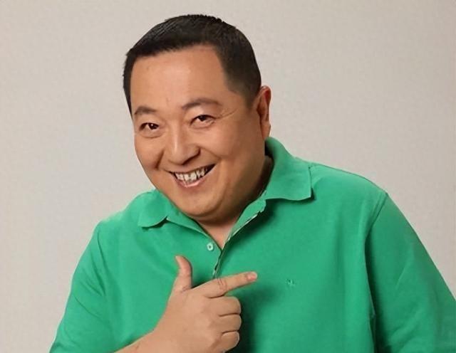 1992年，董浩突然得了急性肝坏死，医生诊断他也就8天的时间，董浩知道后给妻子说