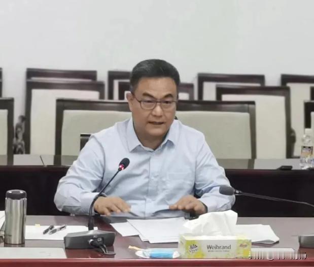 中央一天连打四“虎”，传递出了怎样的信号？据央视新闻2月6日报道，中央纪委国