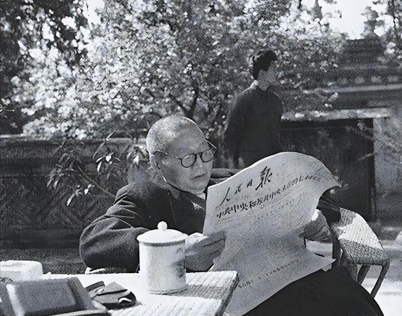 1895年寒冬，四川大邑县安仁镇，刘文辉出生在一个普通乡绅家庭，
