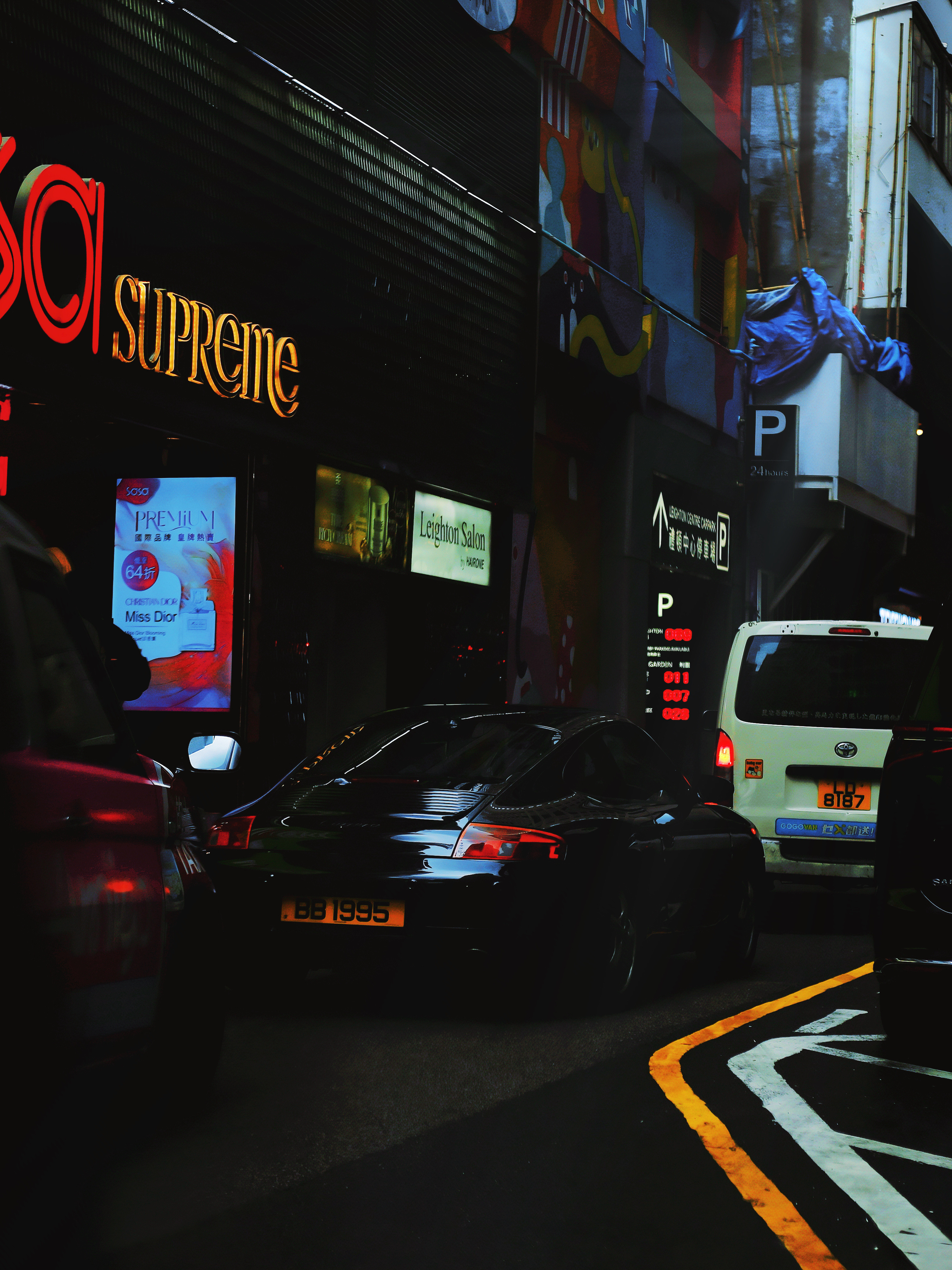 30岁老登勇闯铜锣湾香港