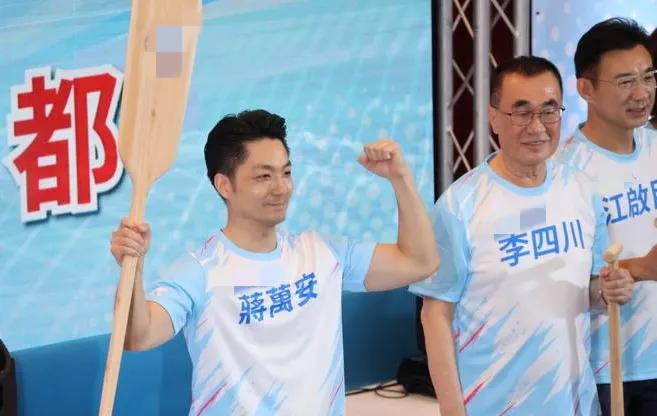 蓝营大咖齐聚“全代会”，蒋万安声量最高，郑丽文一动作有深意！蓝营“全代会”已经