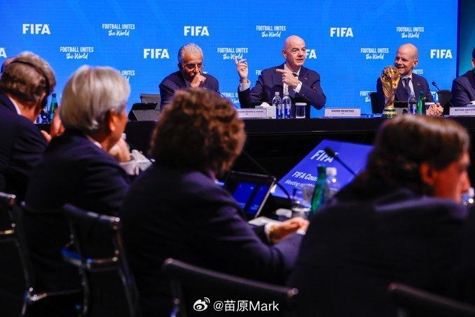 因凡蒂诺还是从中国足球身上学到了一点东西——FIFA理事会提议：俱乐部成年队必须