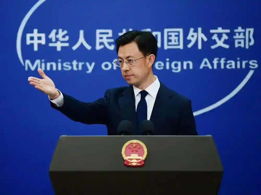 9月22日，中国外交部例行记者会上，有记者抛出一个问题：明天上午仍有伊朗航班计划