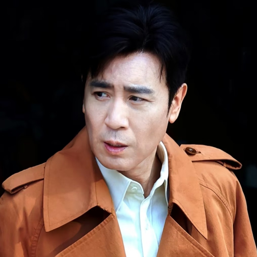 提名名单出来了！今年的飞天奖不简单，最大黑马演员，我觉得是于和伟！他凭《沉默的荣耀》吴石这个角色，已