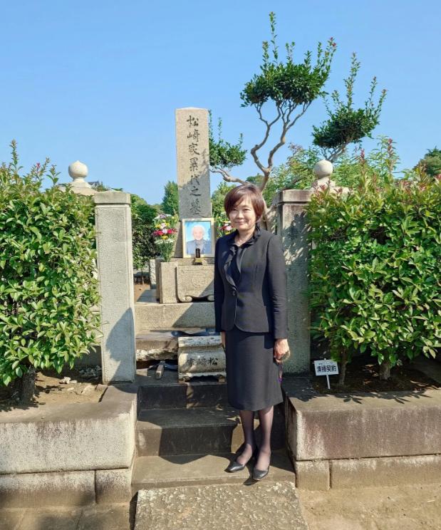 父母在尚有来处，父母去只剩归途，安倍昭惠是否后悔没有要孩子？安倍昭惠生命中的两
