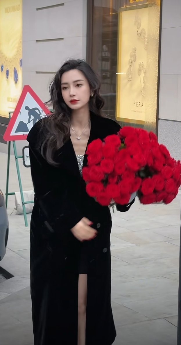 angelababy｜杨颖独属于玫瑰的浪漫