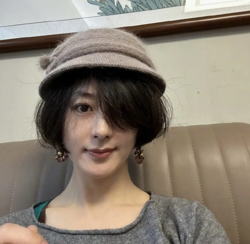 赵丽颖飙脏话这事，我预感情况不妙，后面官媒可能还会有下文！刚看到这句话的时候