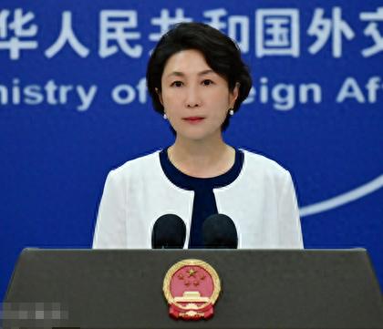 别再喊什么“收复”台湾了！9月8日，外交部发言人毛宁当着全世界的面把话挑明：联大
