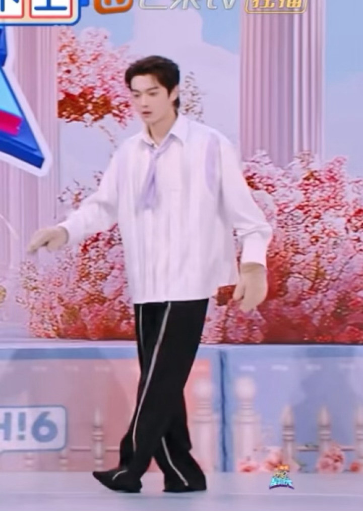 小soso还跟跳了心引力好呆萌哦​​​