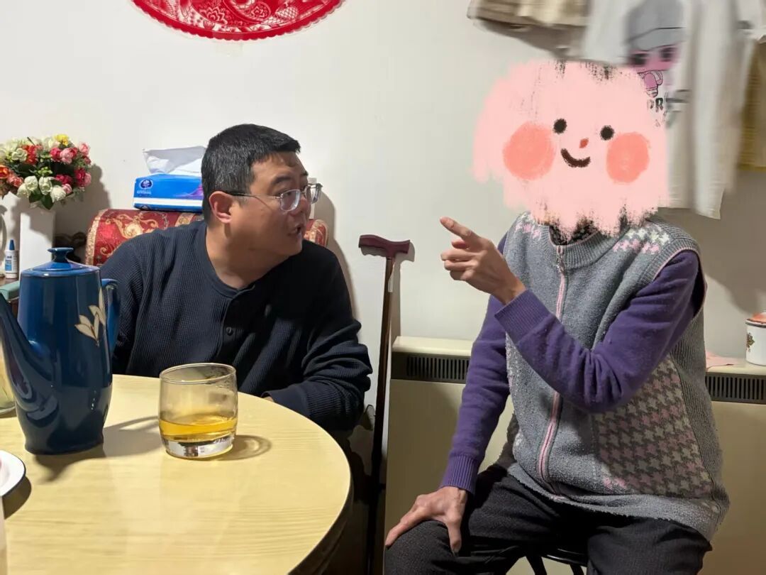 西长安街街道精准帮扶暖人心 高龄老人获贴心服务