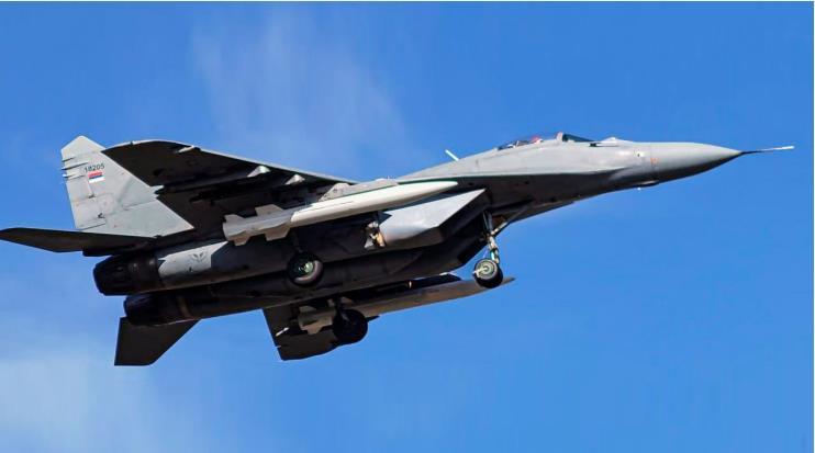 塞尔维亚米格-29战机配备我国新型巡航导弹塞尔维亚军方已列装中国制造的C