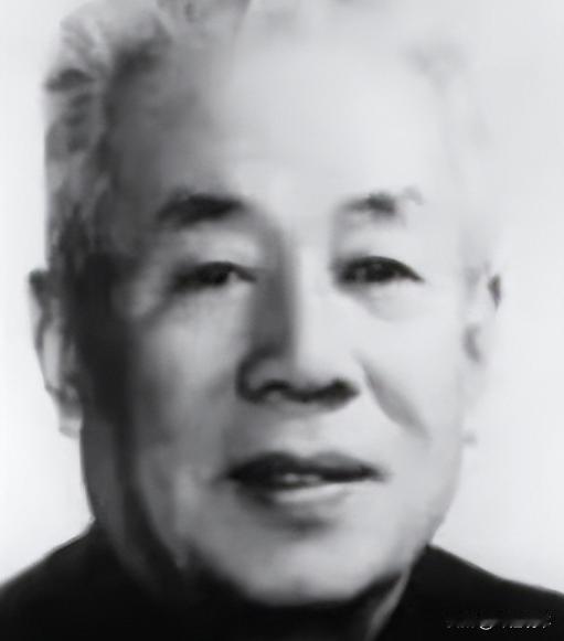 1947年，地下党员王冶秋走进院子，看到满院子的军统特务，就知道自己的身份暴露了