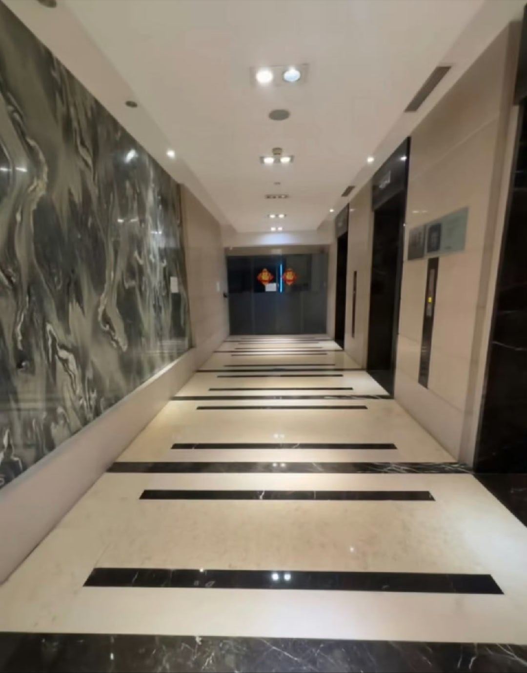 重庆公司全部搬空了呀​​​