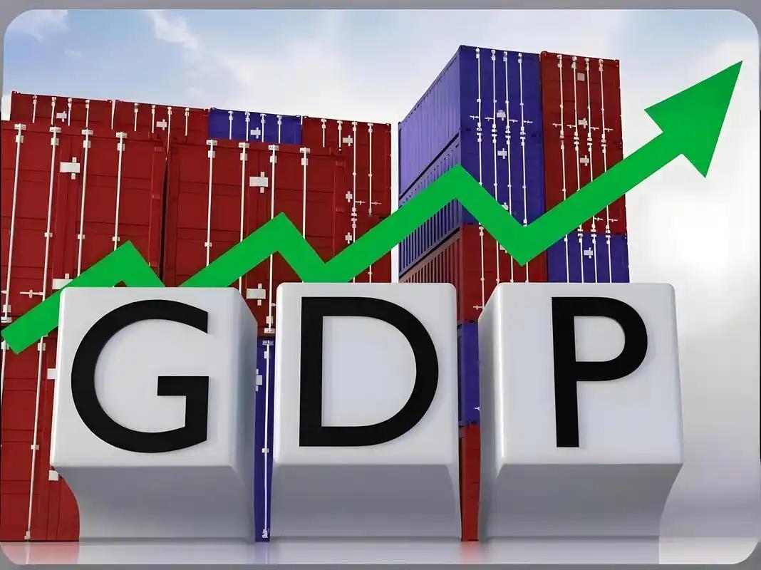 反转了！我们重新缩小了和美国GDP的差距，2020年中国GDP占美超70%达高峰