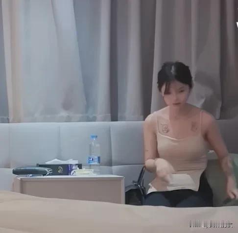 家里逼着相亲的女孩有纹身。你们有过这个经历吗快过年了，单身的人或多或少都有