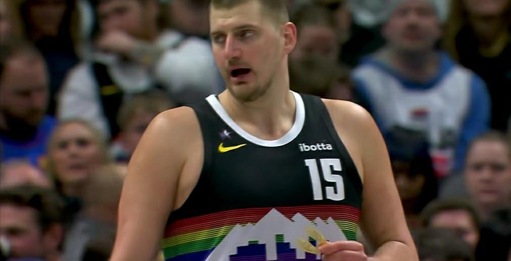 尼克斯：绝对的正义必胜！！！尼克斯双加时险胜掘金！说实话：约基奇绝对的影帝级