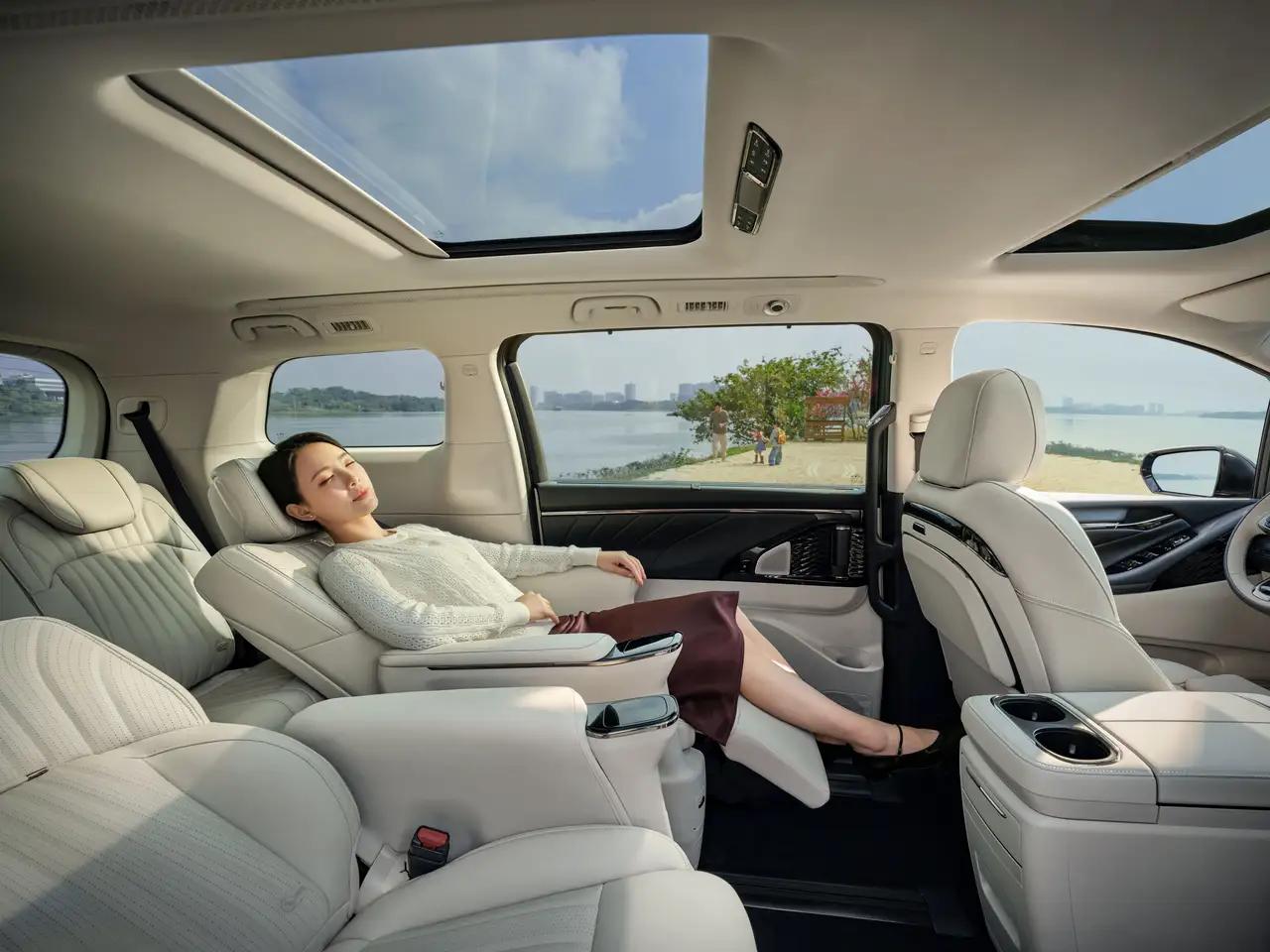 大家有没有发现，2026年的汽车市场透着股“卷疯了”的劲儿：日系、德系、美系、韩