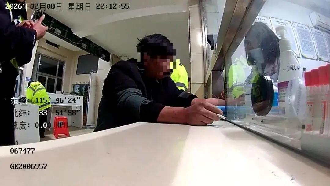 “这兄弟情太塑料！”安徽亳州，男子酒后开车去朋友家谈事情，谁料2人一个不合，聊急