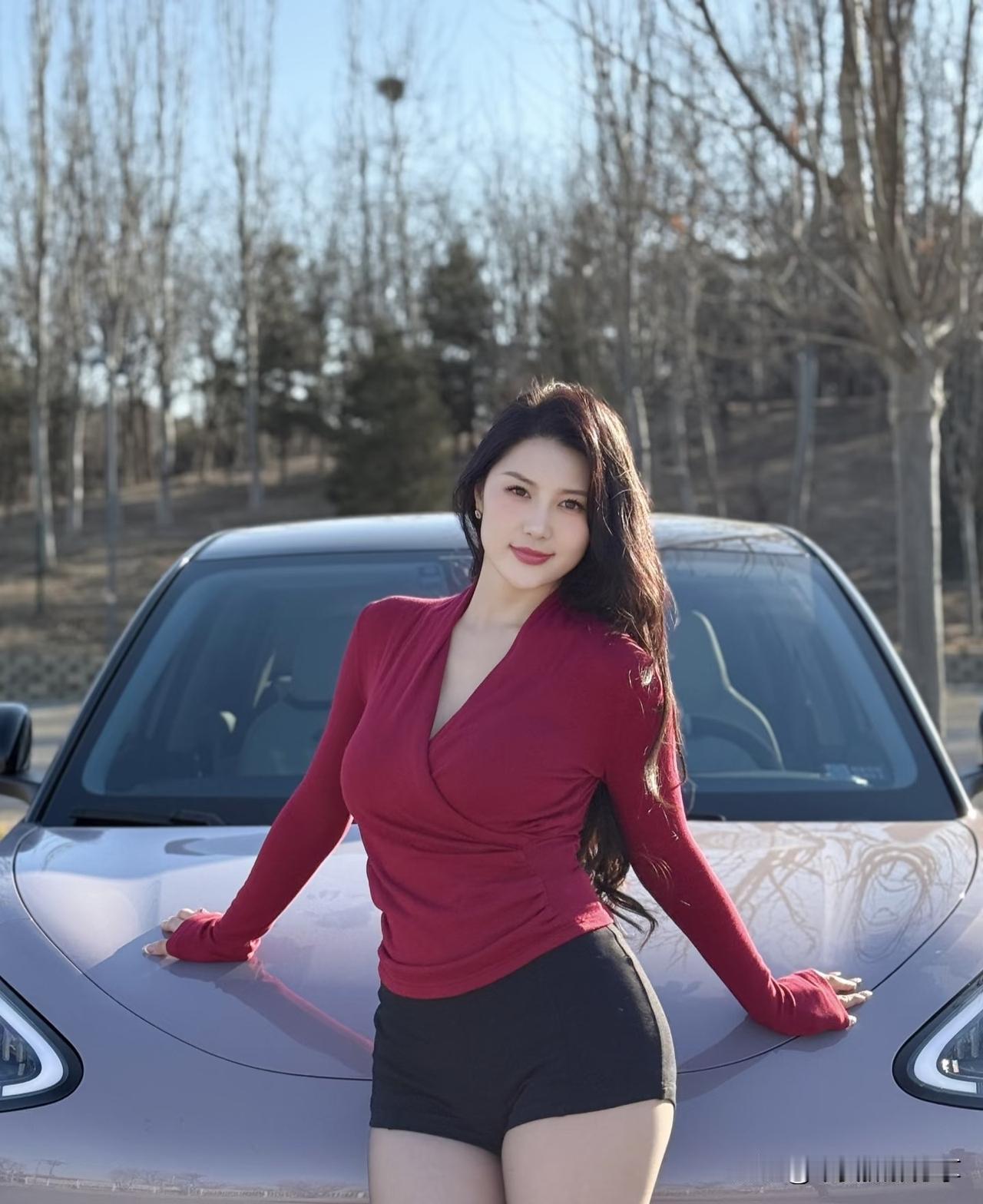 车主媳妇挡车模每日见景随拍车模车模照车模人像拍摄带戏上车的车模带底盘效